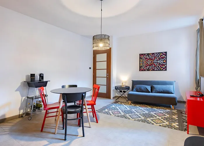 Matire House - Modern شقة